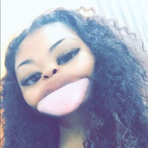 Meet your Posher, Harmony